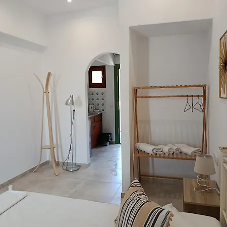 Appartement Roza's And Benitses (Corfu)