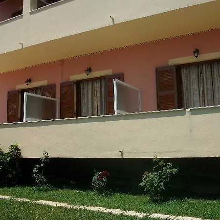 Roza's And Apartment *