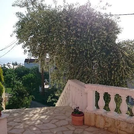 Apartment Roza's And Benitses (Corfu)