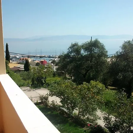 Roza's And Appartement *