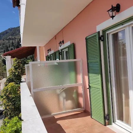 Apartamento Roza's And