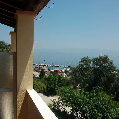 Roza's And דירה *